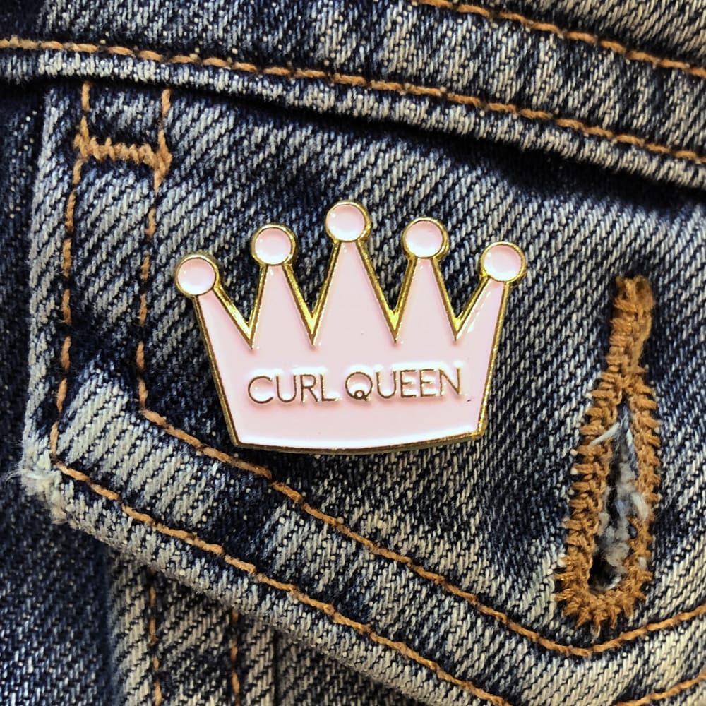 Only Curls Pin Badge - Curl Queen - Only Curls